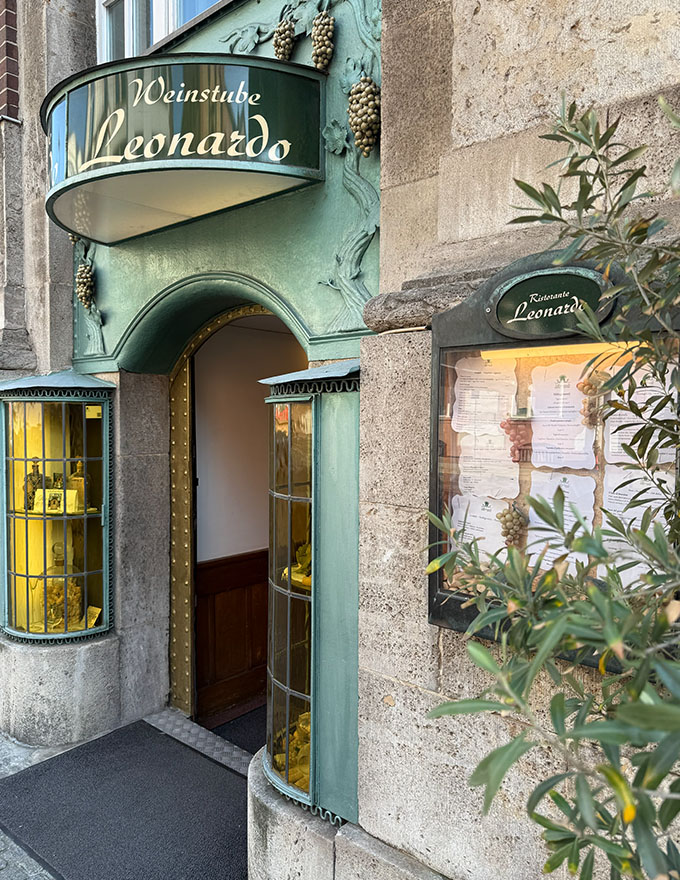 Eingang Ristorante Leonardo